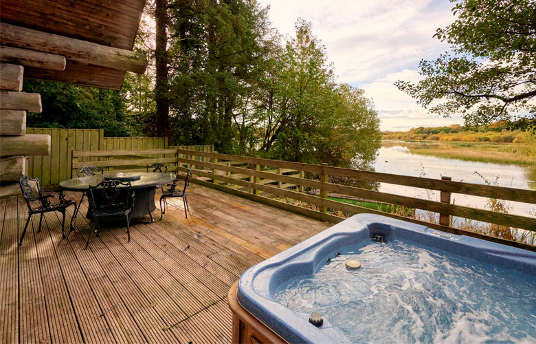 Hot Tub Lake District Lodges | The Tranquil Otter