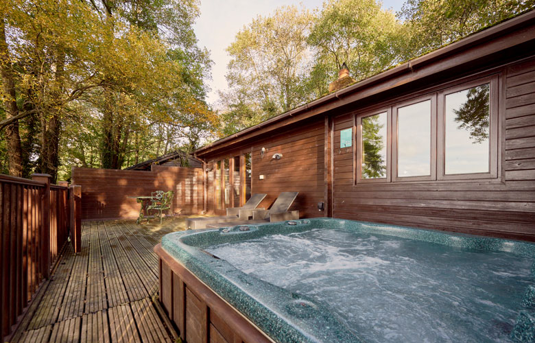 Hot Tub Lake District Lodges | The Tranquil Otter